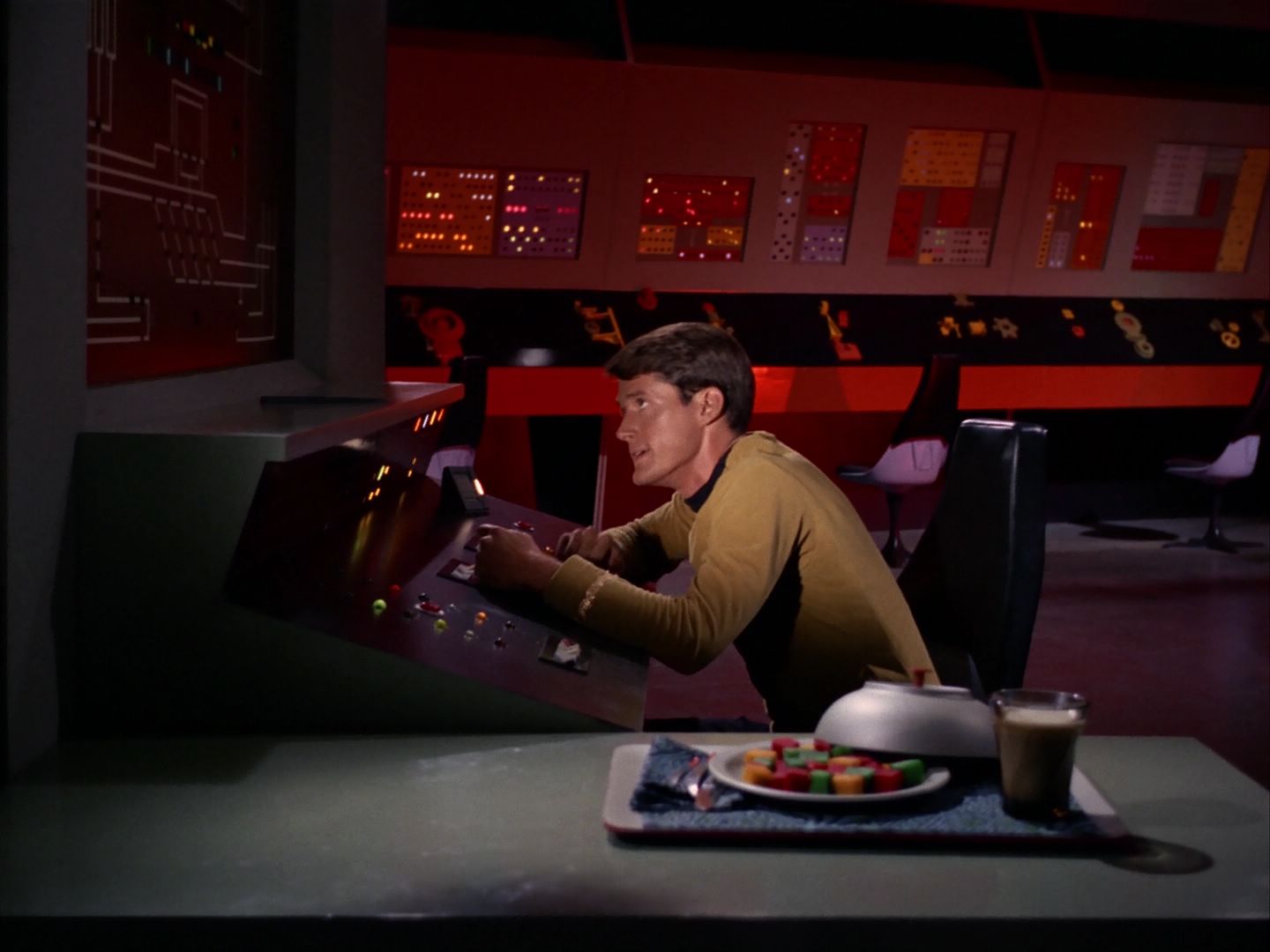 ariane179254_StarTrek_1x13_TheConscienceOfTheKing_1626.jpg