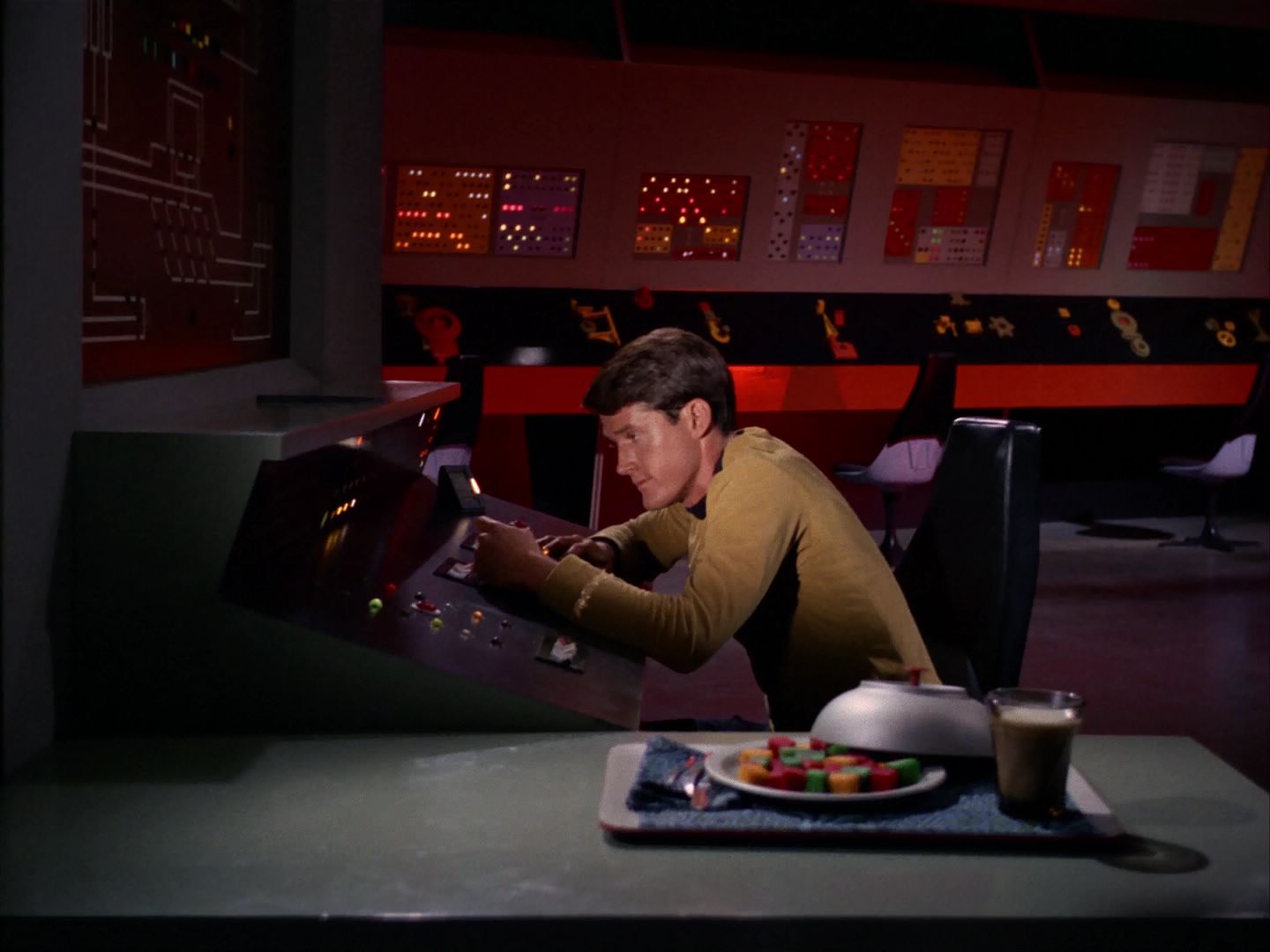 ariane179254_StarTrek_1x13_TheConscienceOfTheKing_1634.jpg