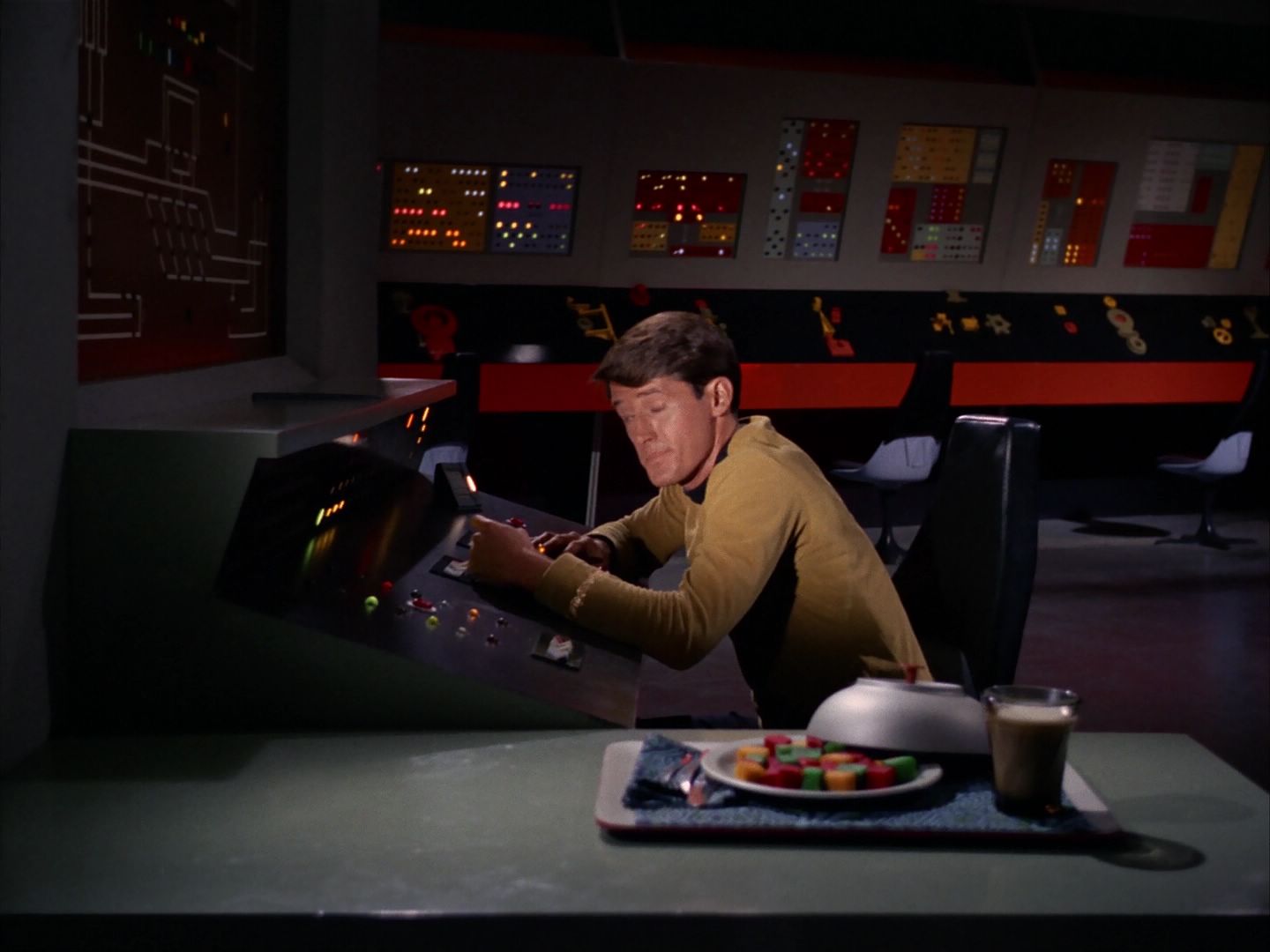 ariane179254_StarTrek_1x13_TheConscienceOfTheKing_1636.jpg