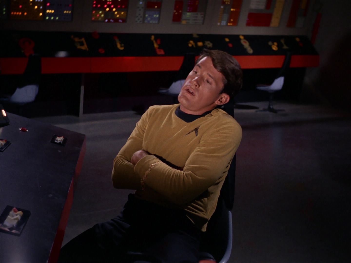 ariane179254_StarTrek_1x13_TheConscienceOfTheKing_1693.jpg