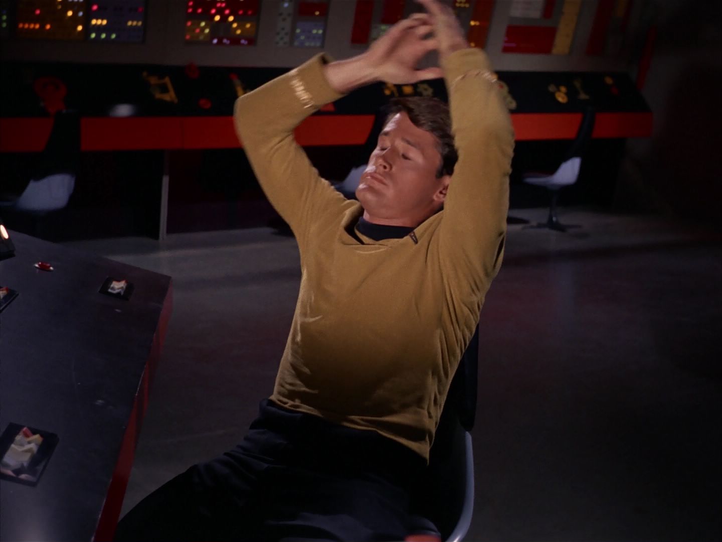 ariane179254_StarTrek_1x13_TheConscienceOfTheKing_1699.jpg