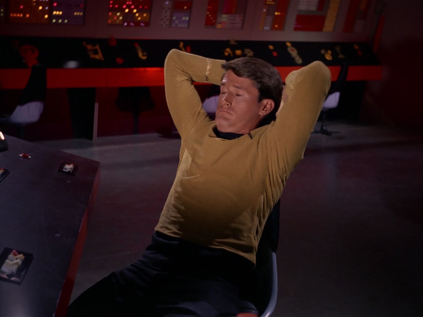 ariane179254_StarTrek_1x13_TheConscienceOfTheKing_1700.jpg