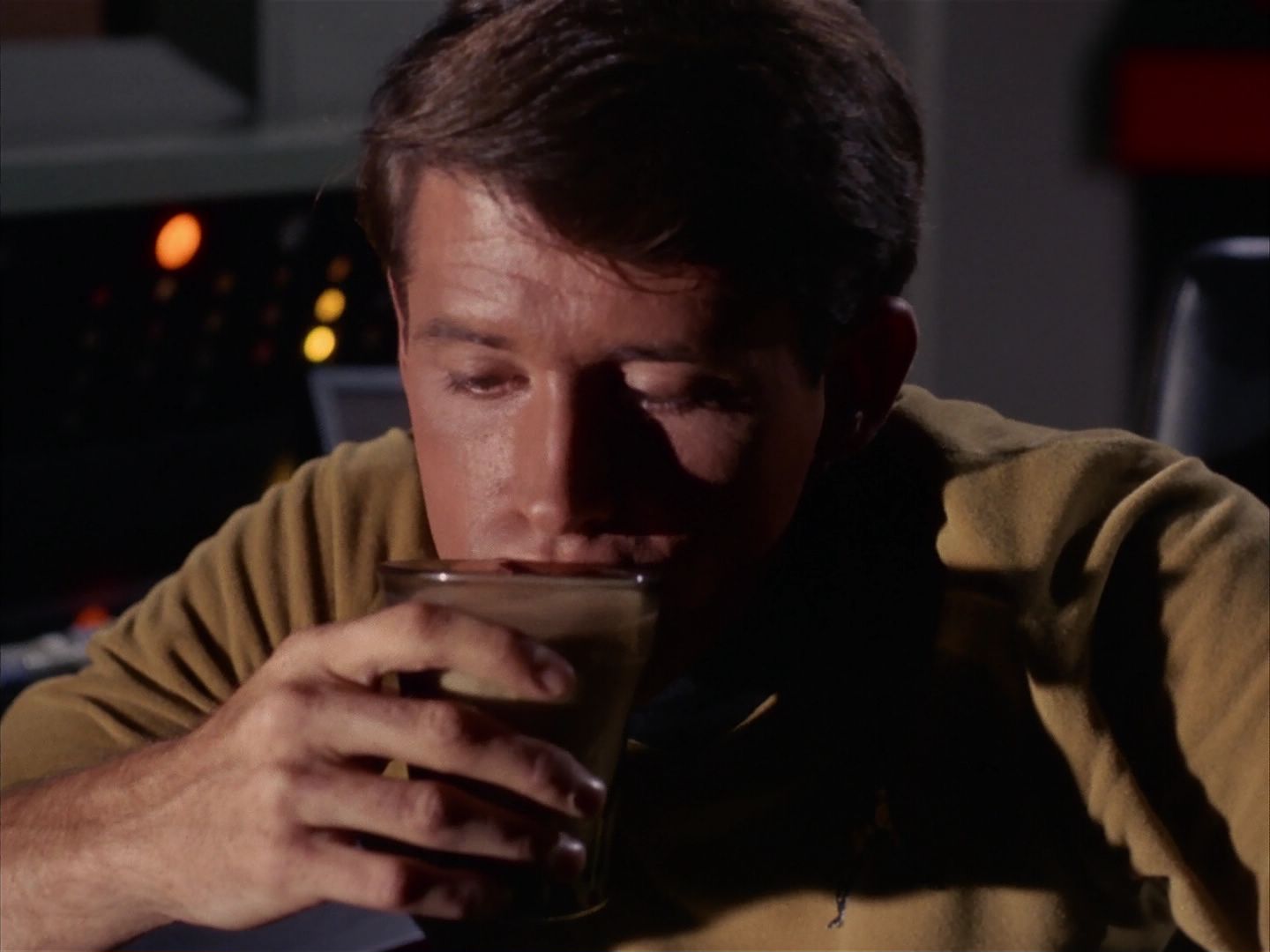 ariane179254_StarTrek_1x13_TheConscienceOfTheKing_1800.jpg