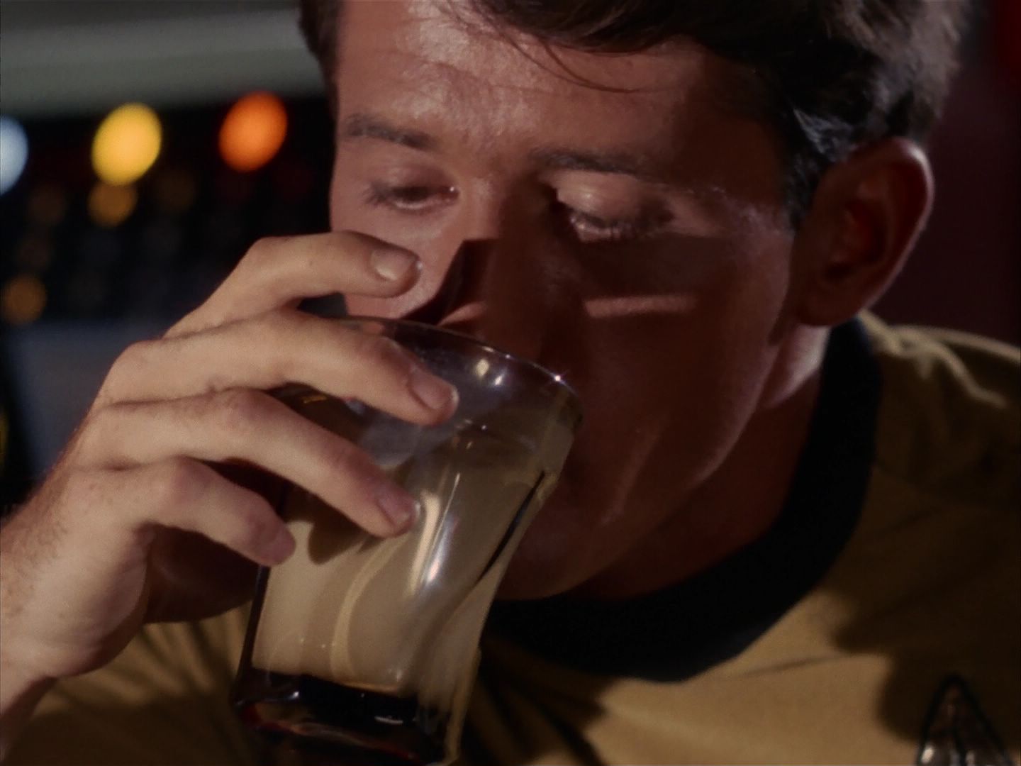 ariane179254_StarTrek_1x13_TheConscienceOfTheKing_1815.jpg