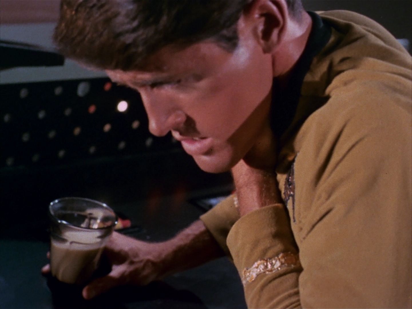 ariane179254_StarTrek_1x13_TheConscienceOfTheKing_1840.jpg