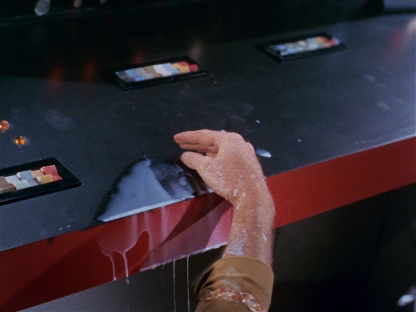 ariane179254_StarTrek_1x13_TheConscienceOfTheKing_1845.jpg