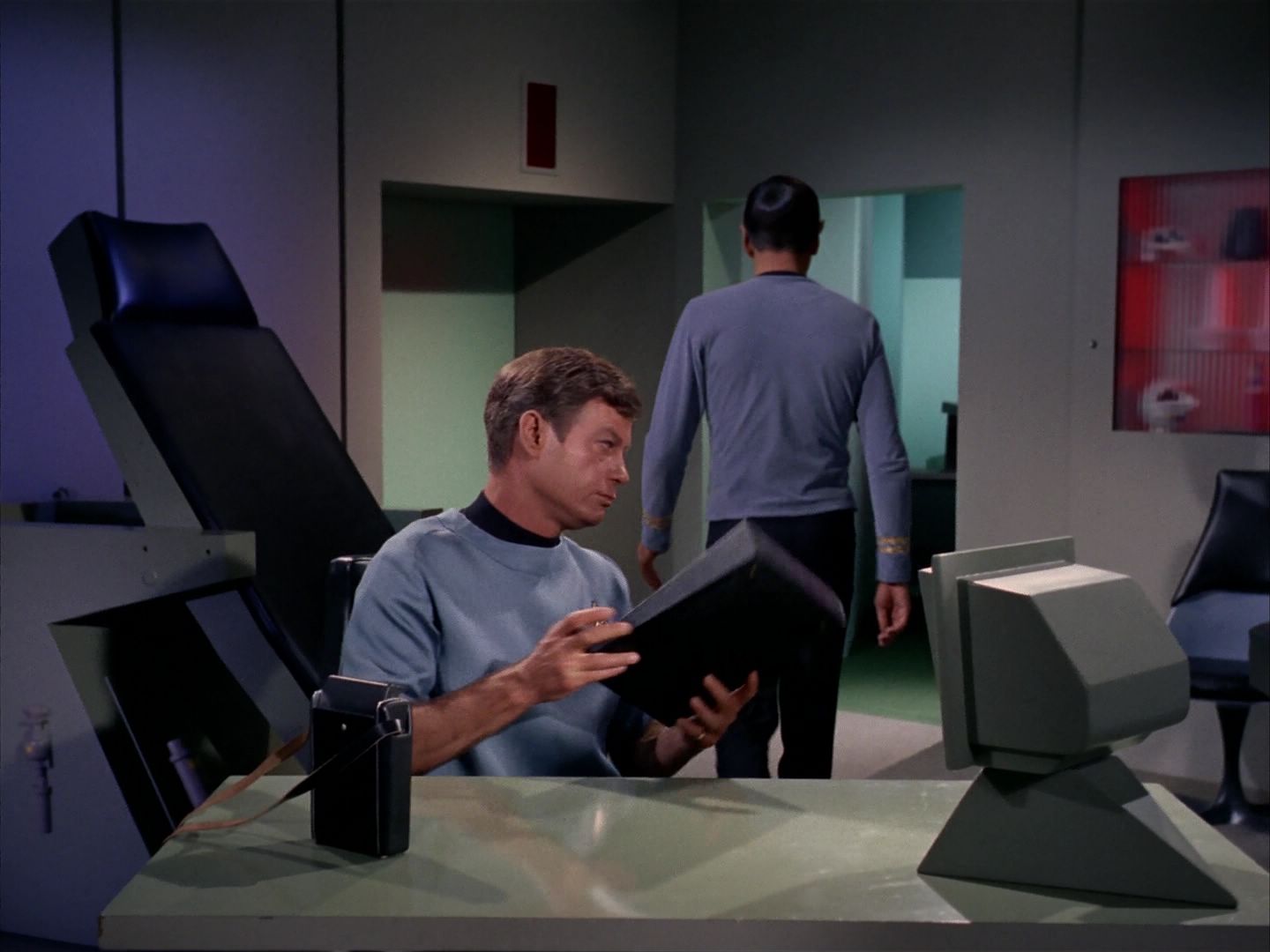 ariane179254_StarTrek_1x13_TheConscienceOfTheKing_1922.jpg