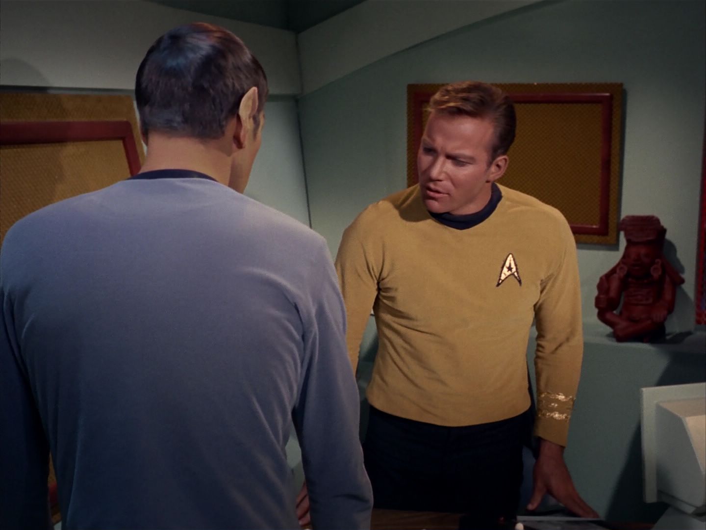 ariane179254_StarTrek_1x13_TheConscienceOfTheKing_1994.jpg