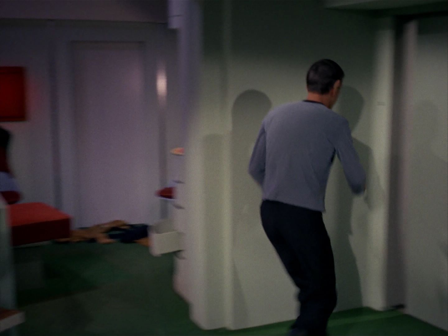 ariane179254_StarTrek_1x13_TheConscienceOfTheKing_2158.jpg