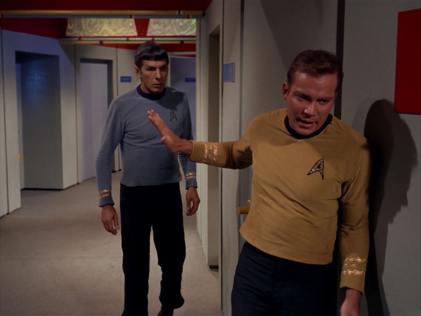 ariane179254_StarTrek_1x13_TheConscienceOfTheKing_2206.jpg