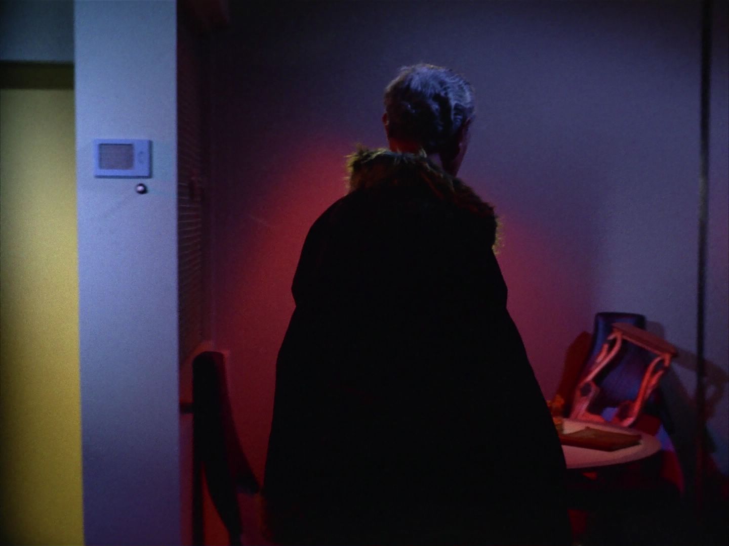 ariane179254_StarTrek_1x13_TheConscienceOfTheKing_2226.jpg