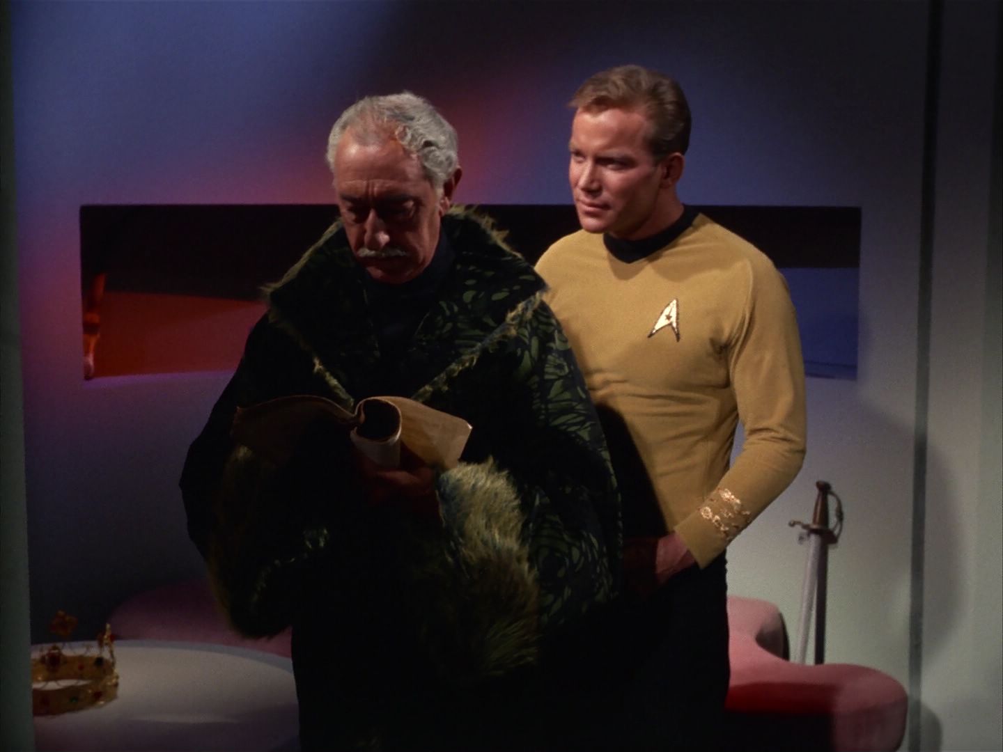 ariane179254_StarTrek_1x13_TheConscienceOfTheKing_2280.jpg