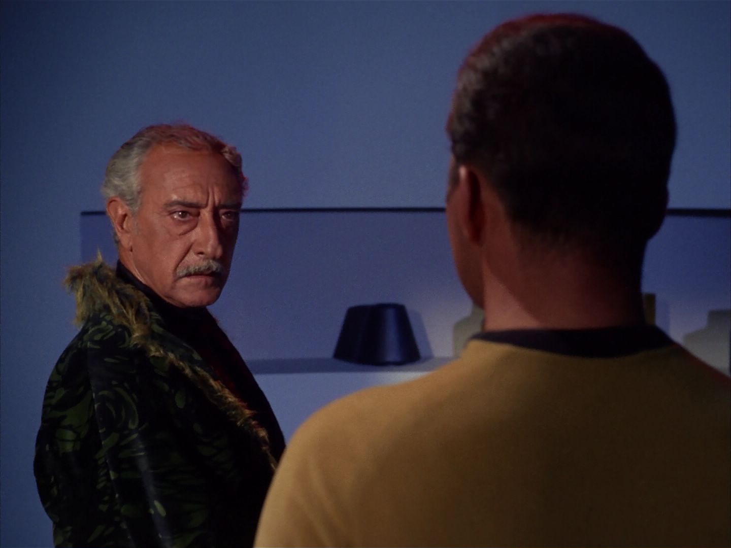 ariane179254_StarTrek_1x13_TheConscienceOfTheKing_2463.jpg