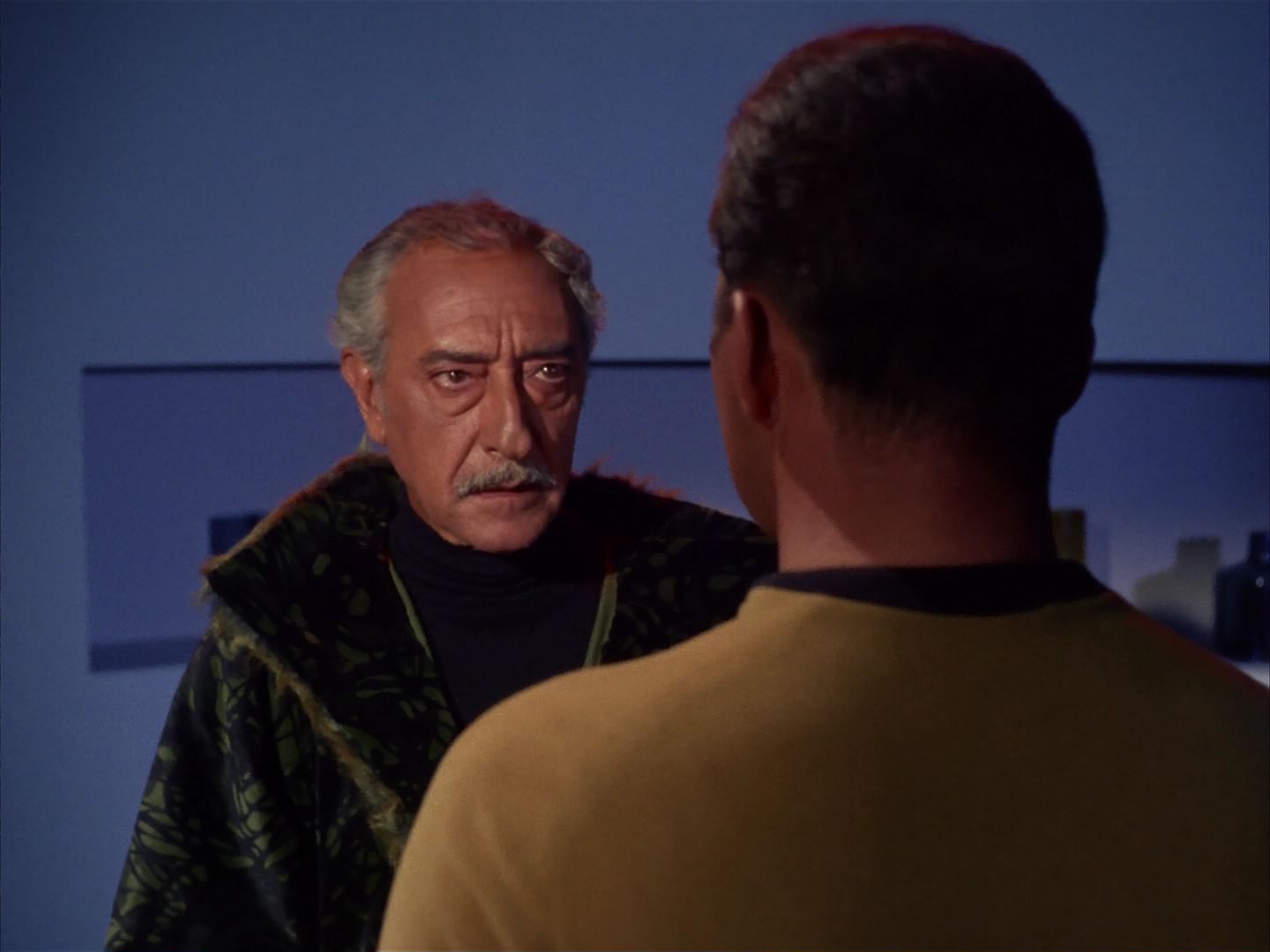 ariane179254_StarTrek_1x13_TheConscienceOfTheKing_2465.jpg