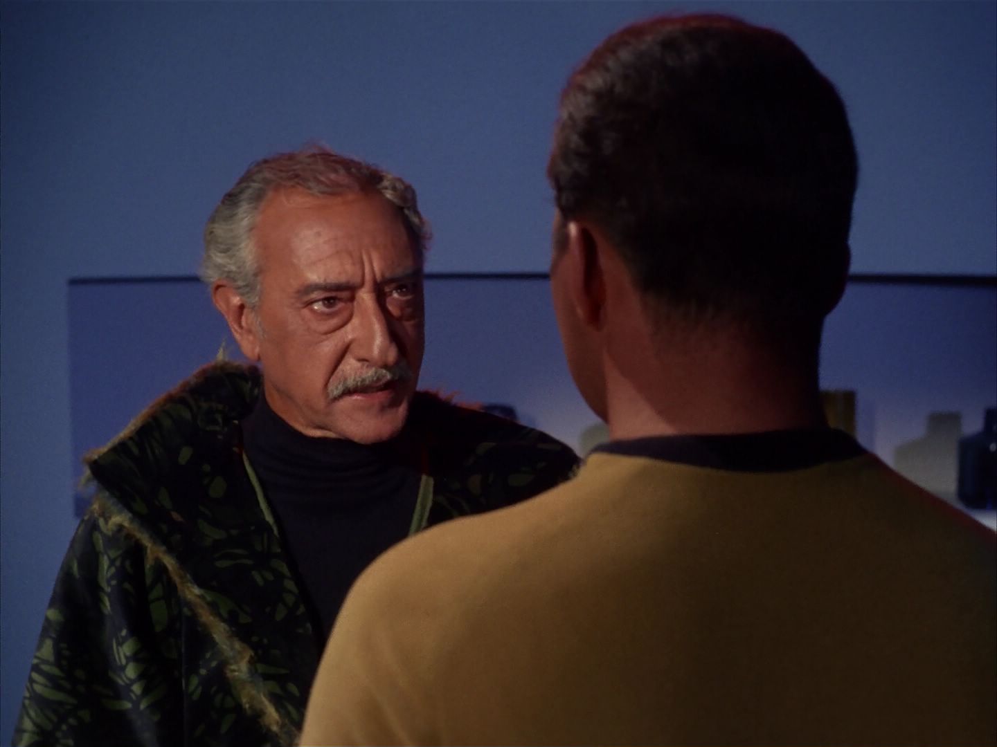 ariane179254_StarTrek_1x13_TheConscienceOfTheKing_2474.jpg