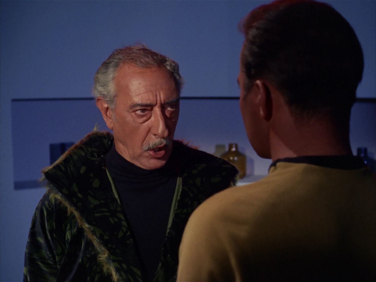 ariane179254_StarTrek_1x13_TheConscienceOfTheKing_2491.jpg