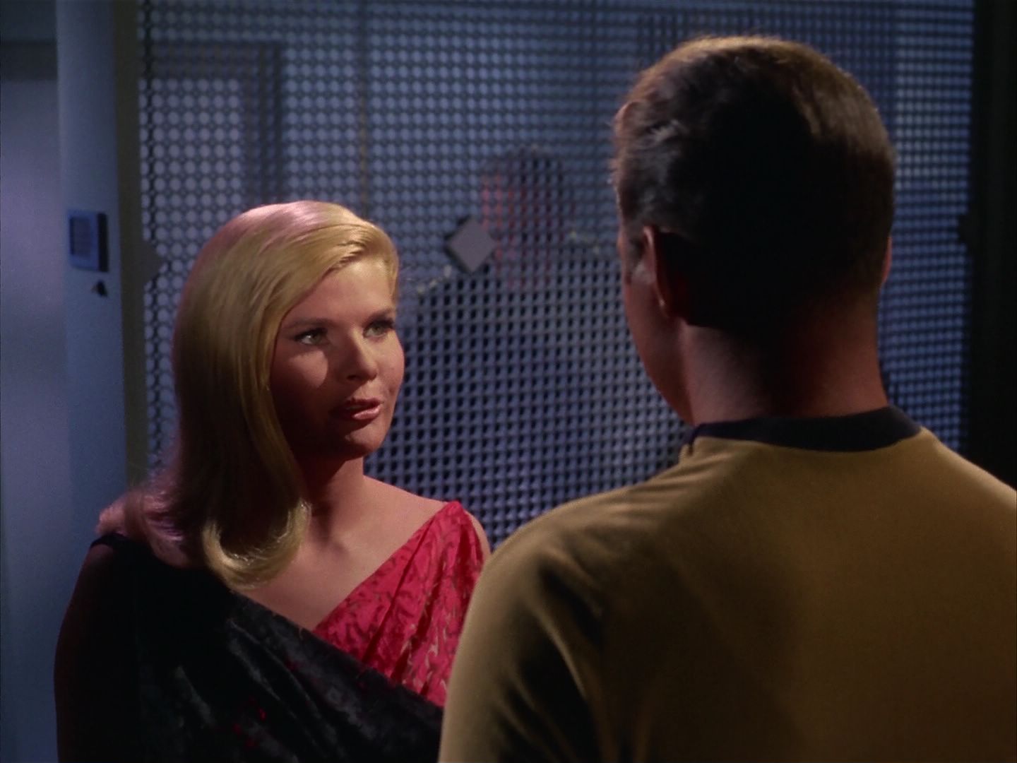 ariane179254_StarTrek_1x13_TheConscienceOfTheKing_2617.jpg