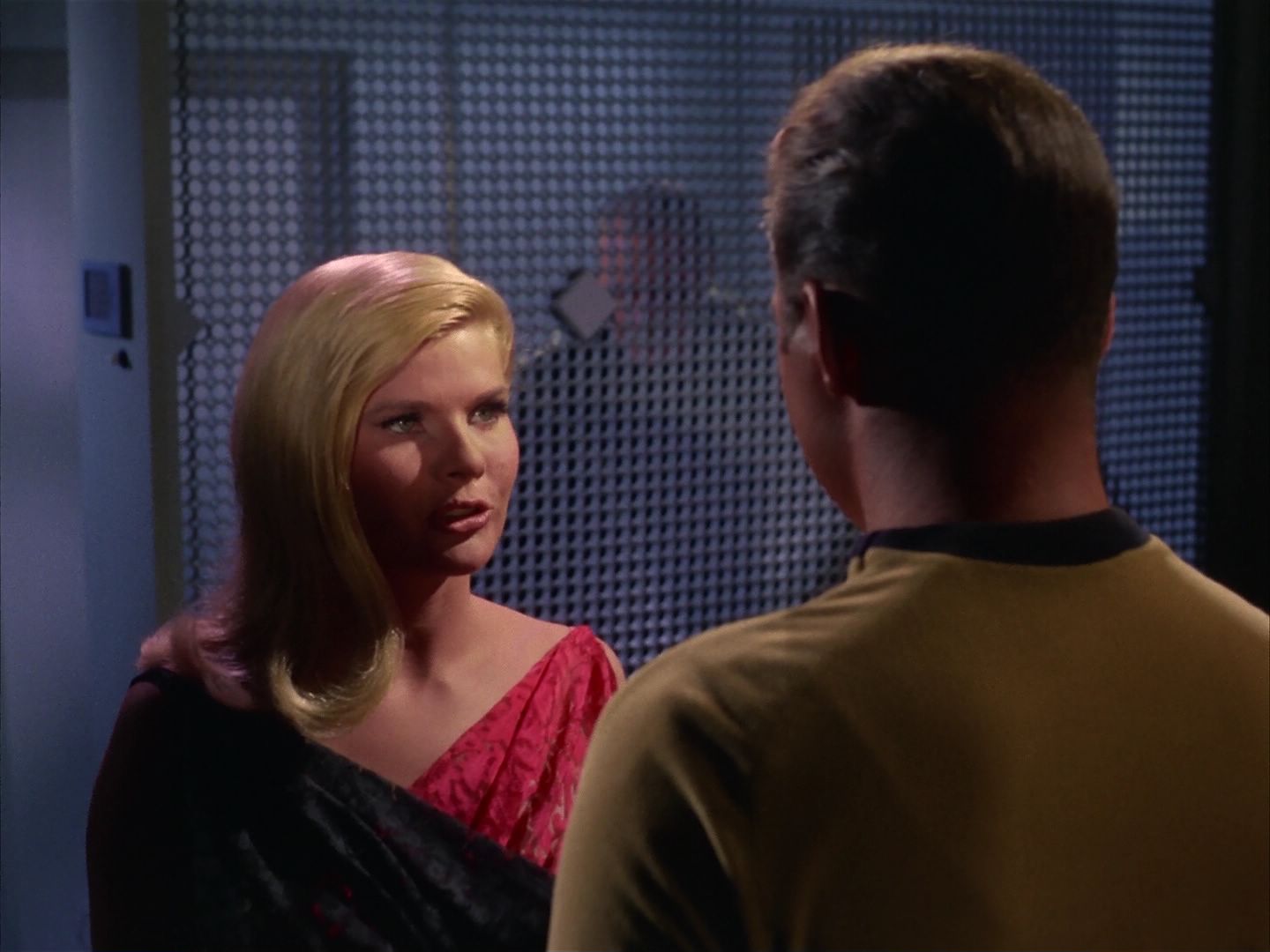 ariane179254_StarTrek_1x13_TheConscienceOfTheKing_2618.jpg