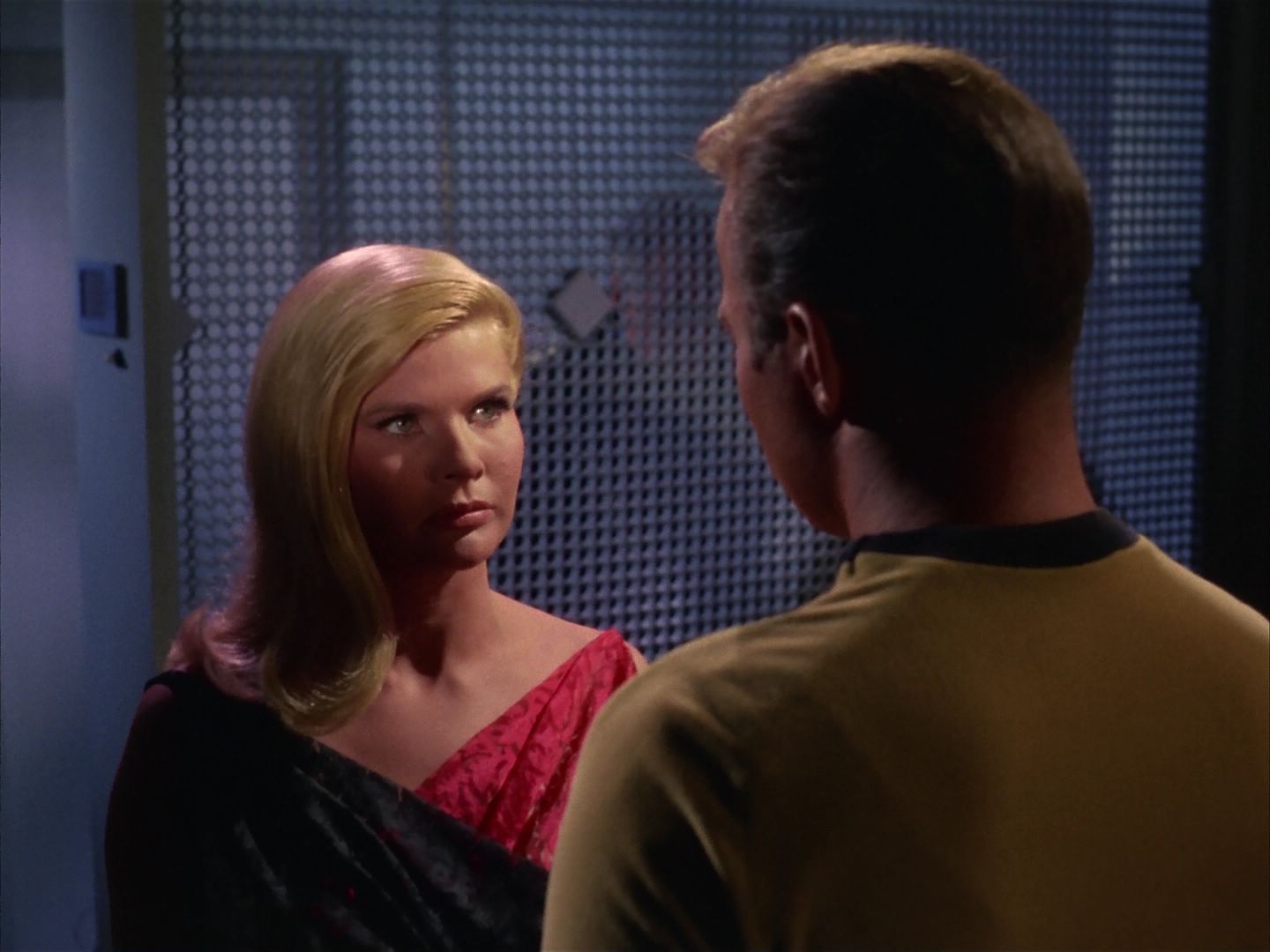 ariane179254_StarTrek_1x13_TheConscienceOfTheKing_2672.jpg