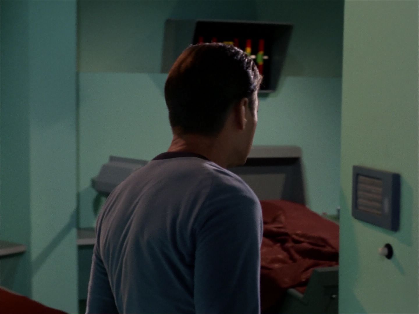 ariane179254_StarTrek_1x13_TheConscienceOfTheKing_2818.jpg