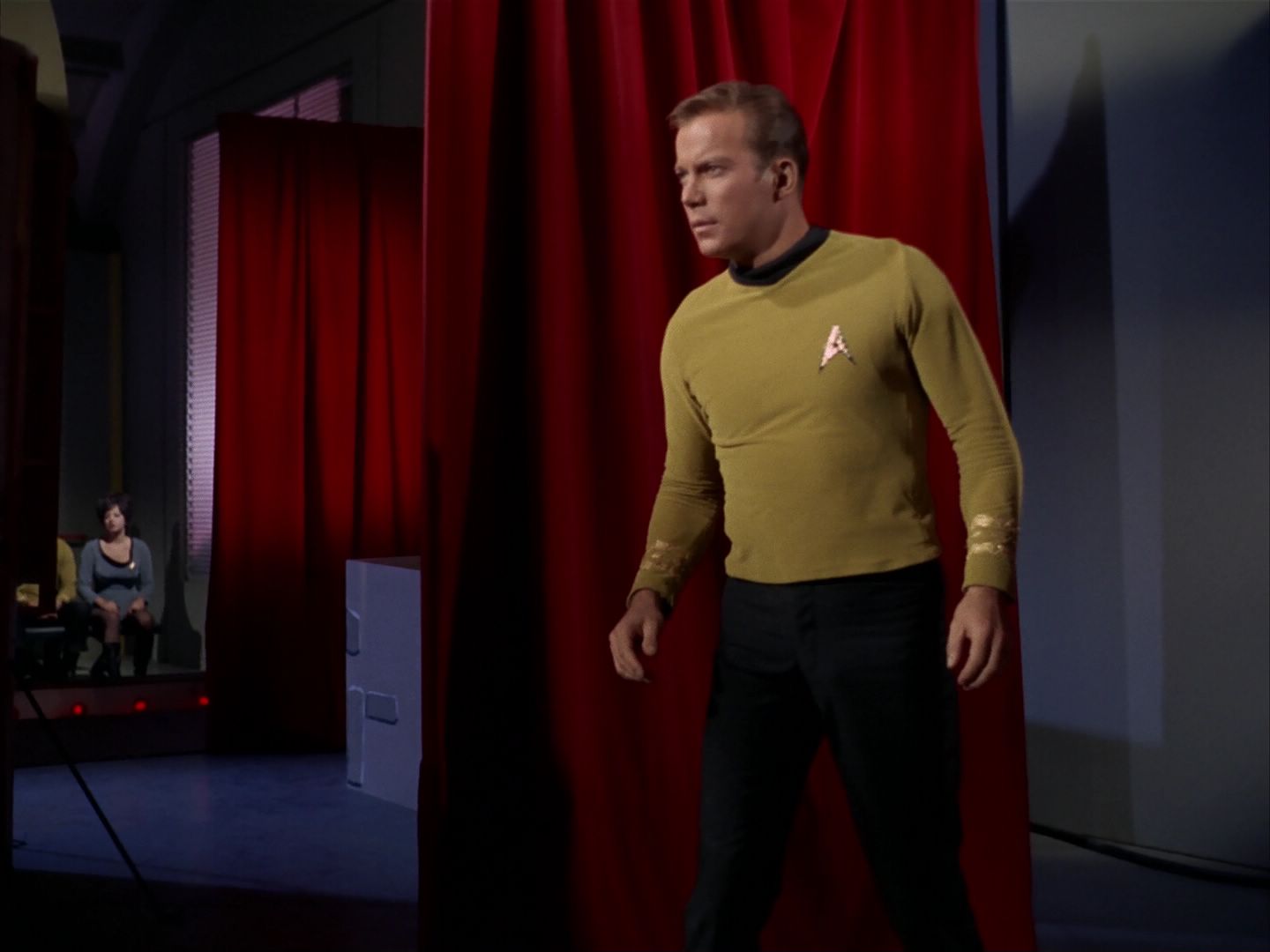 ariane179254_StarTrek_1x13_TheConscienceOfTheKing_2889.jpg
