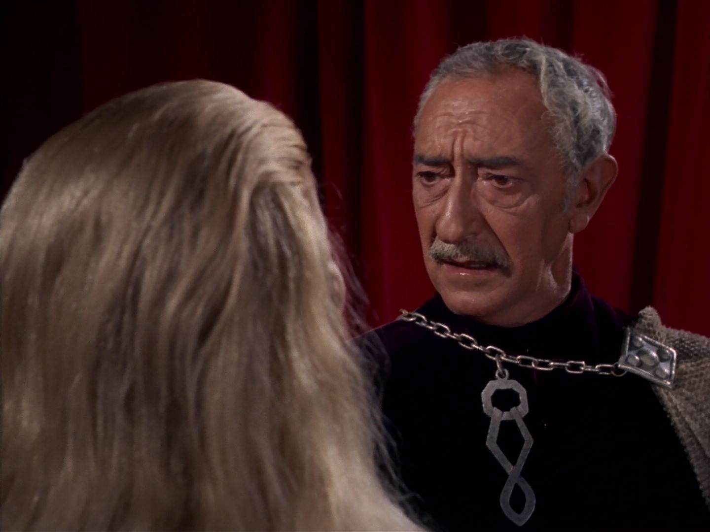 ariane179254_StarTrek_1x13_TheConscienceOfTheKing_3080.jpg