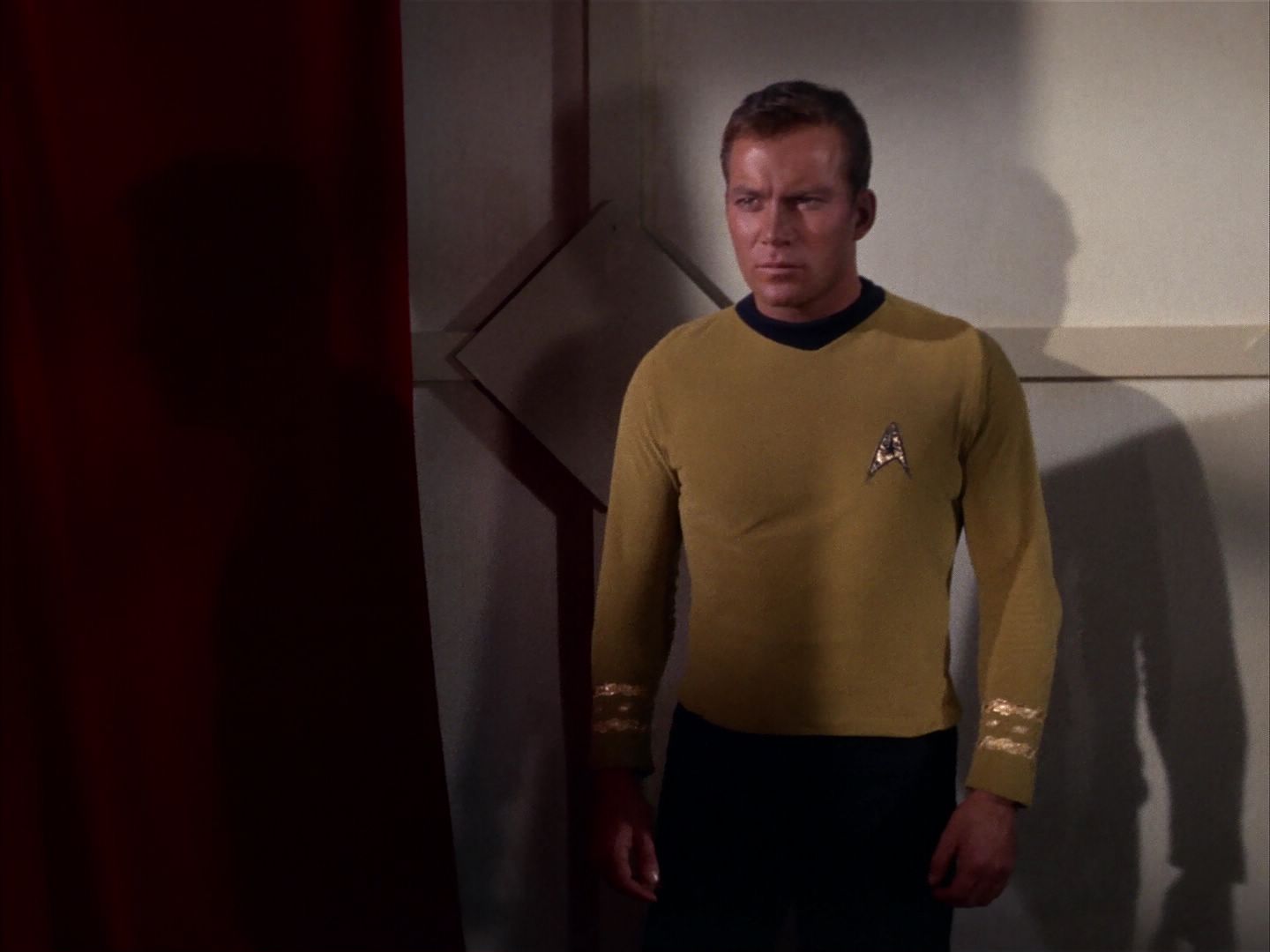 ariane179254_StarTrek_1x13_TheConscienceOfTheKing_3093.jpg