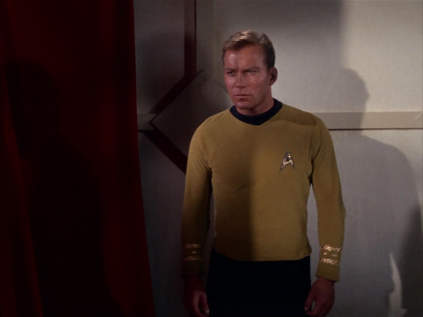 ariane179254_StarTrek_1x13_TheConscienceOfTheKing_3094.jpg