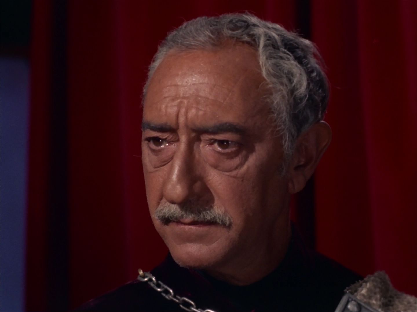 ariane179254_StarTrek_1x13_TheConscienceOfTheKing_3108.jpg