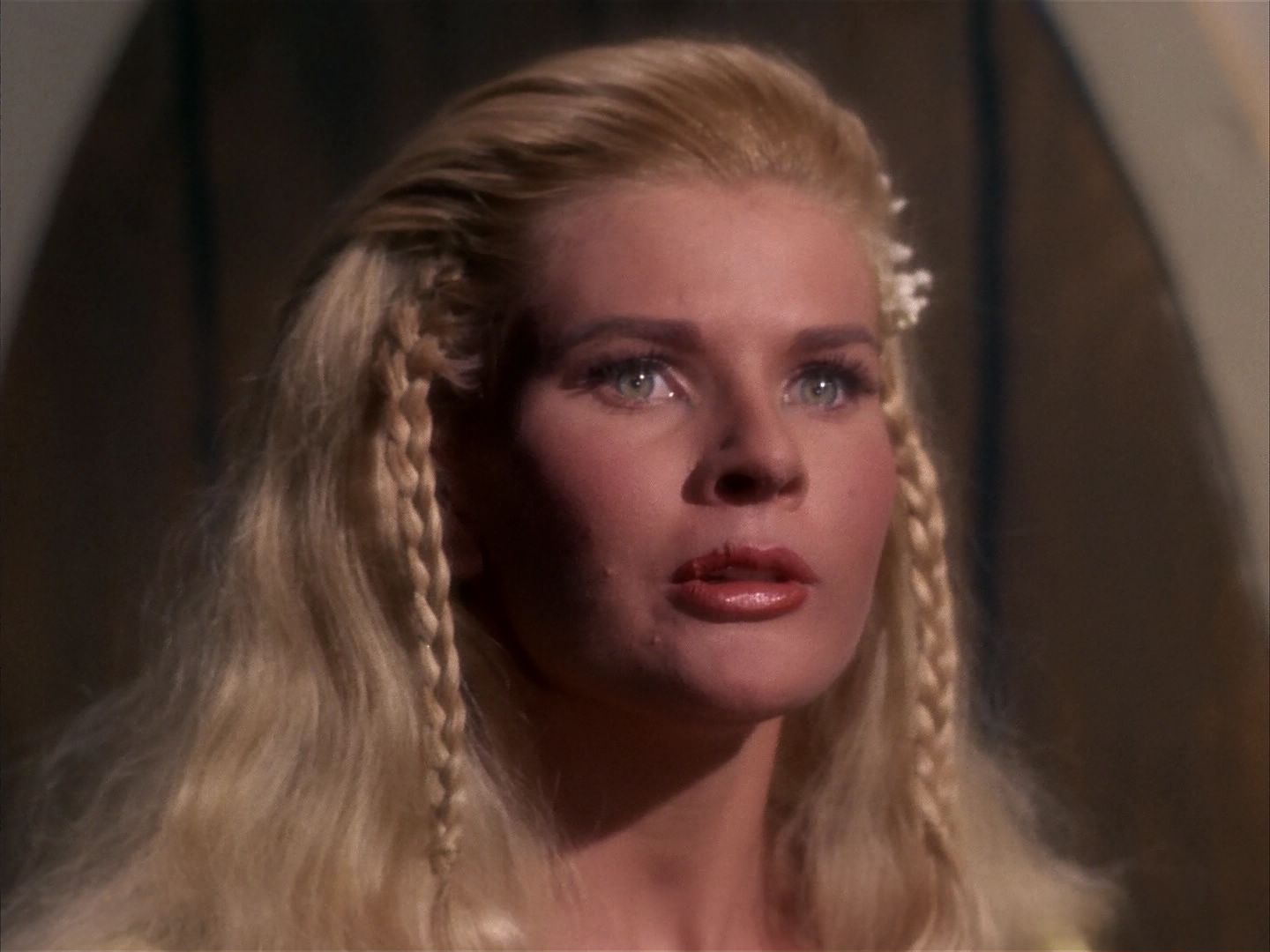 ariane179254_StarTrek_1x13_TheConscienceOfTheKing_3115.jpg
