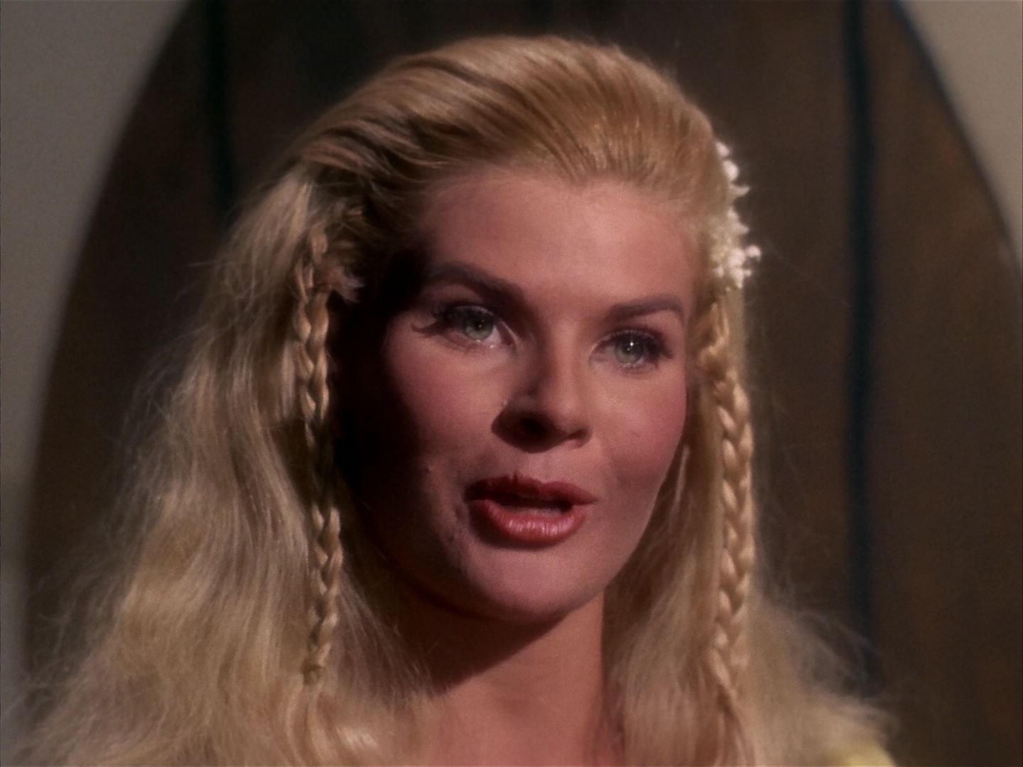 ariane179254_StarTrek_1x13_TheConscienceOfTheKing_3155.jpg