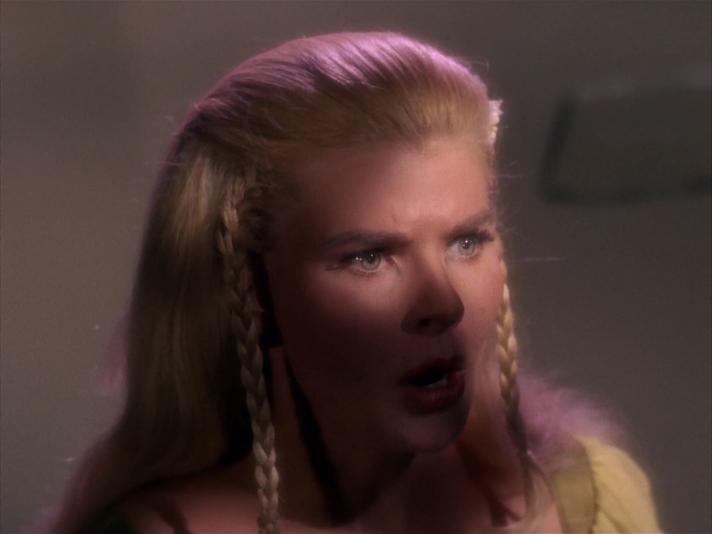 ariane179254_StarTrek_1x13_TheConscienceOfTheKing_3179.jpg