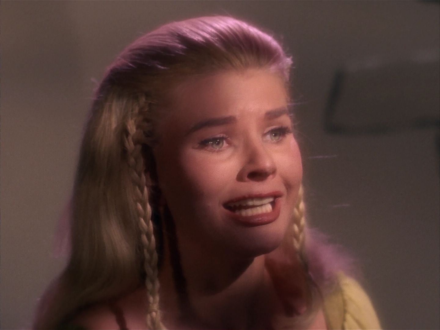 ariane179254_StarTrek_1x13_TheConscienceOfTheKing_3222.jpg