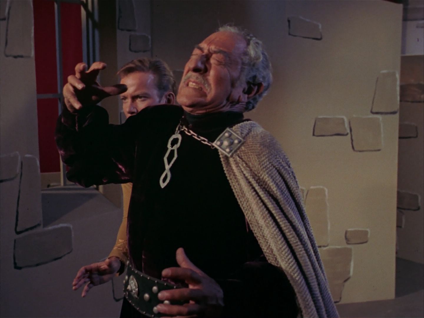 ariane179254_StarTrek_1x13_TheConscienceOfTheKing_3277.jpg