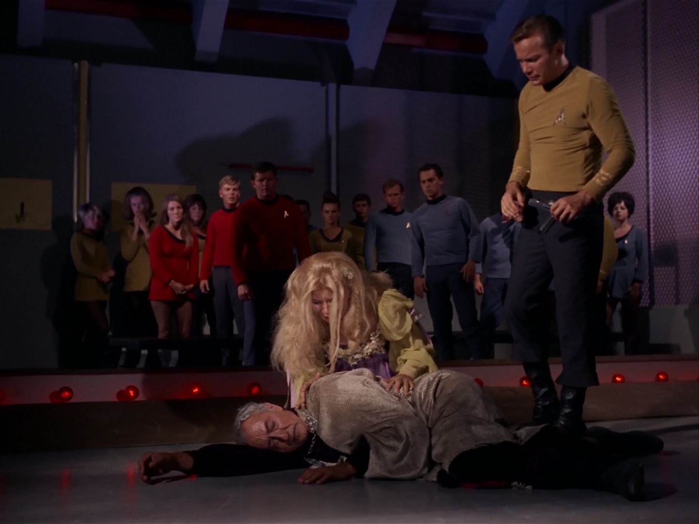 ariane179254_StarTrek_1x13_TheConscienceOfTheKing_3294.jpg
