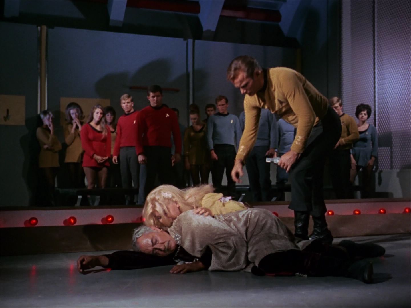 ariane179254_StarTrek_1x13_TheConscienceOfTheKing_3369.jpg