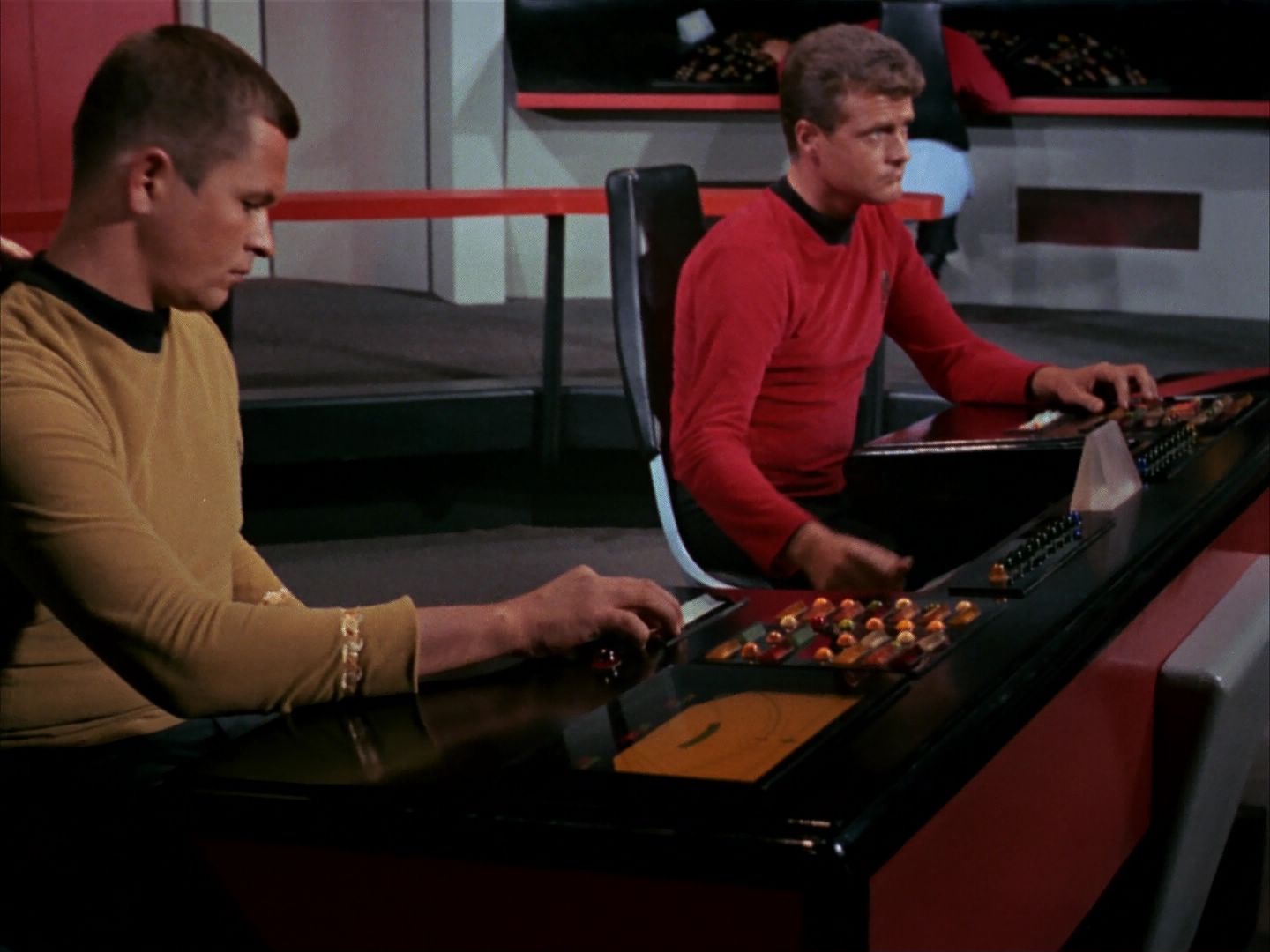 ariane179254_StarTrek_1x13_TheConscienceOfTheKing_3396.jpg