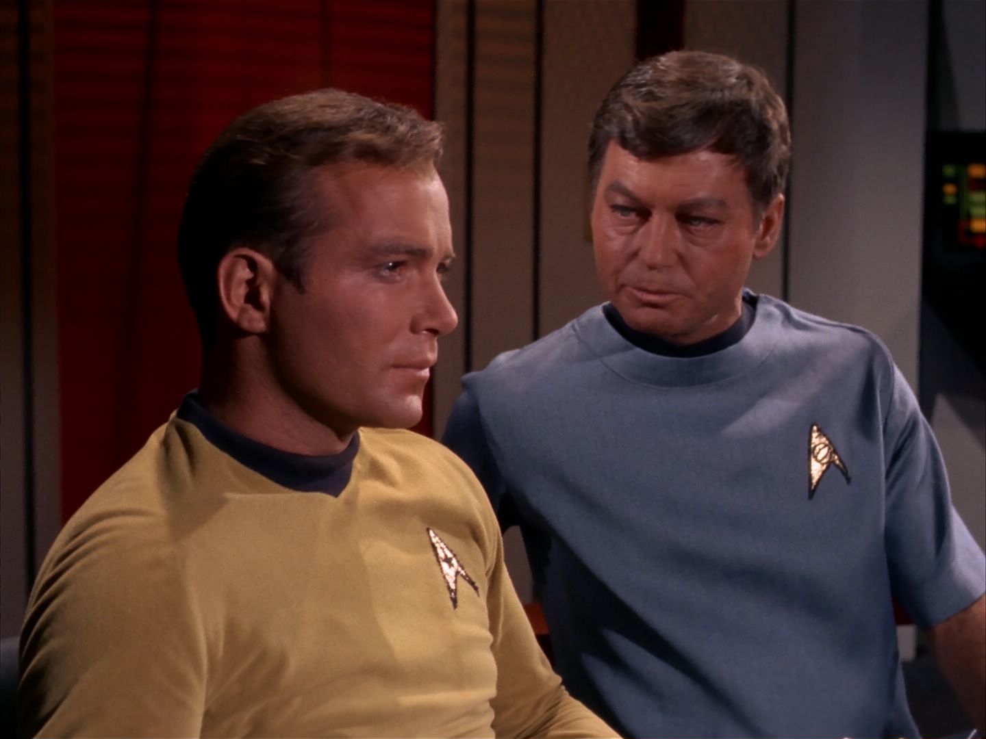 ariane179254_StarTrek_1x13_TheConscienceOfTheKing_3446.jpg