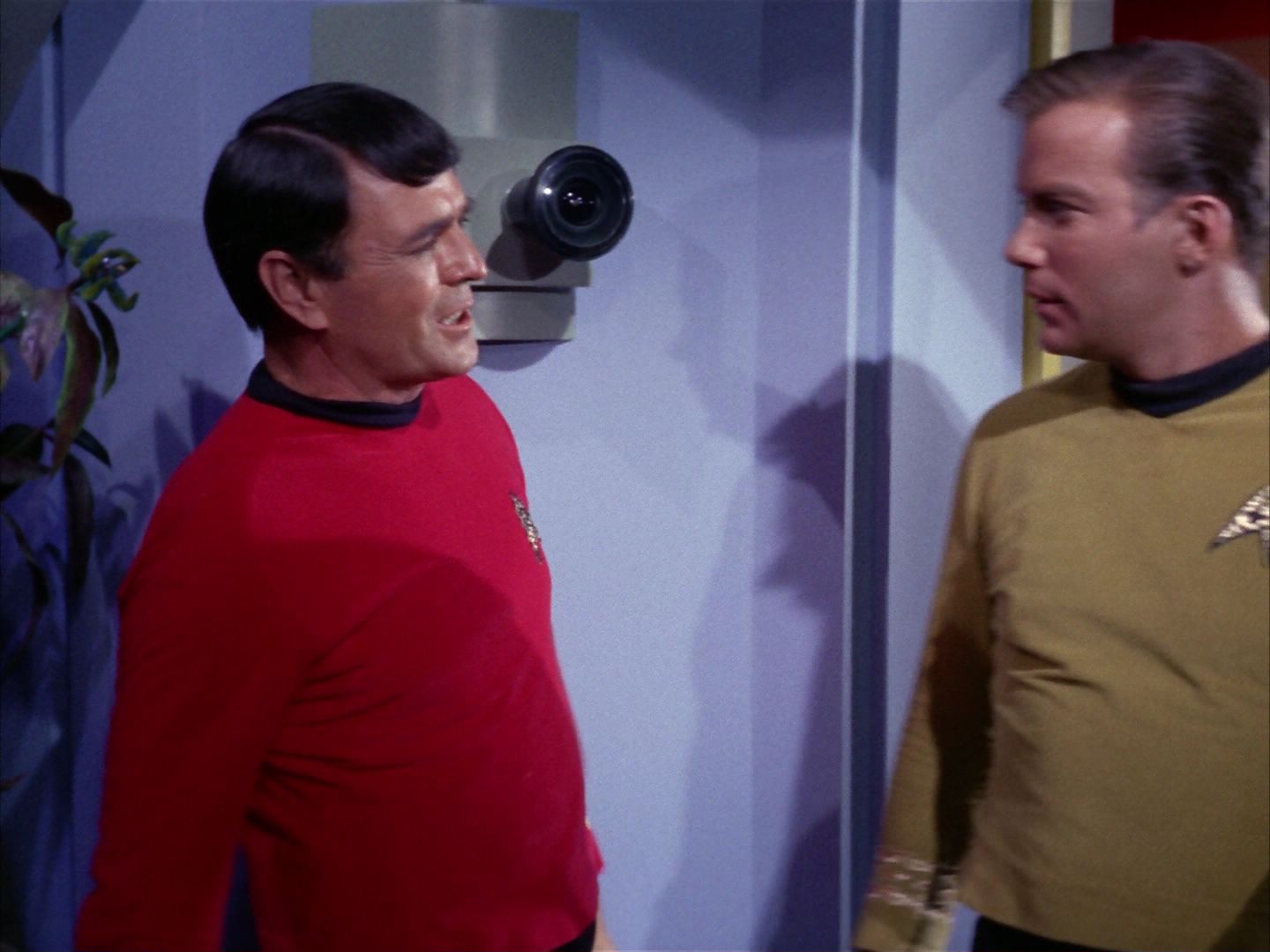 ariane179254_StarTrek_1x14_BalanceOfTerror_0026.jpg
