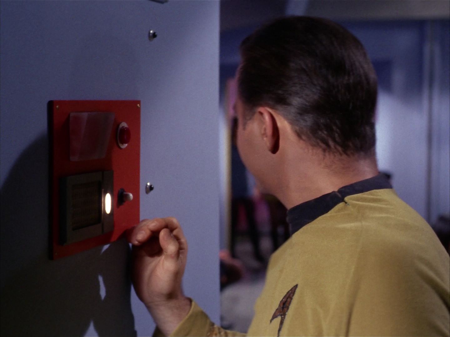 ariane179254_StarTrek_1x14_BalanceOfTerror_0050.jpg