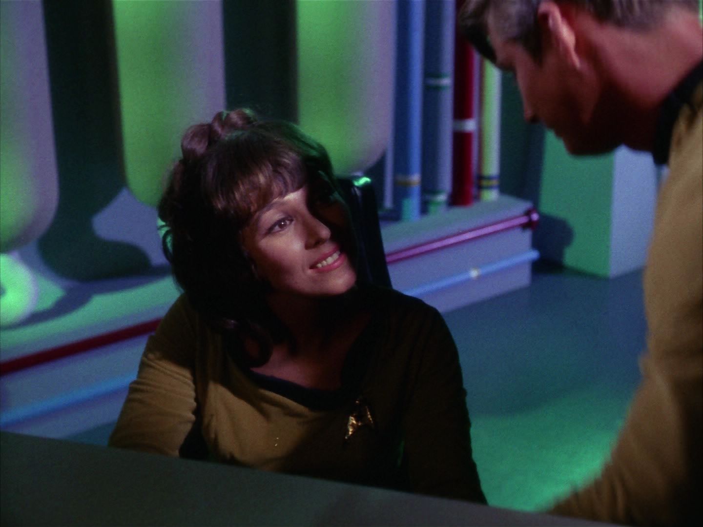 ariane179254_StarTrek_1x14_BalanceOfTerror_0621.jpg