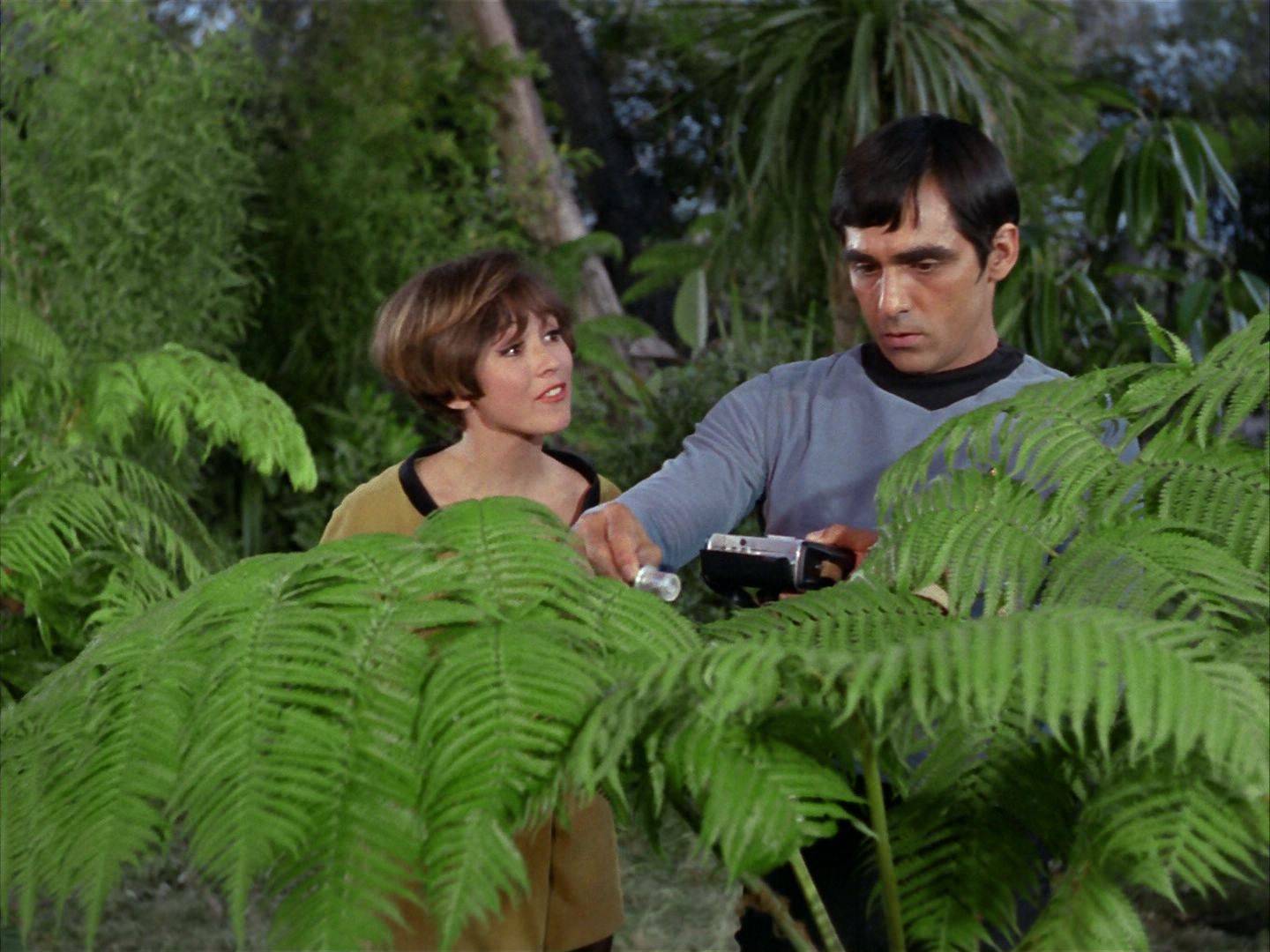 ariane179254_StarTrek_1x15_ShoreLeave_0554.jpg