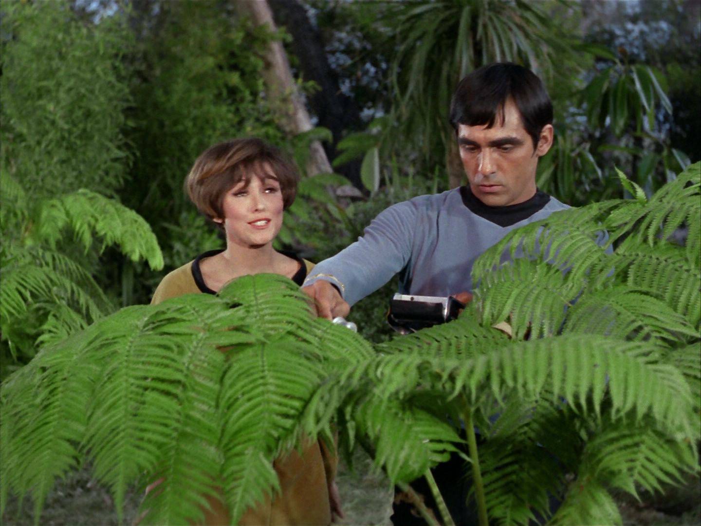 ariane179254_StarTrek_1x15_ShoreLeave_0557.jpg