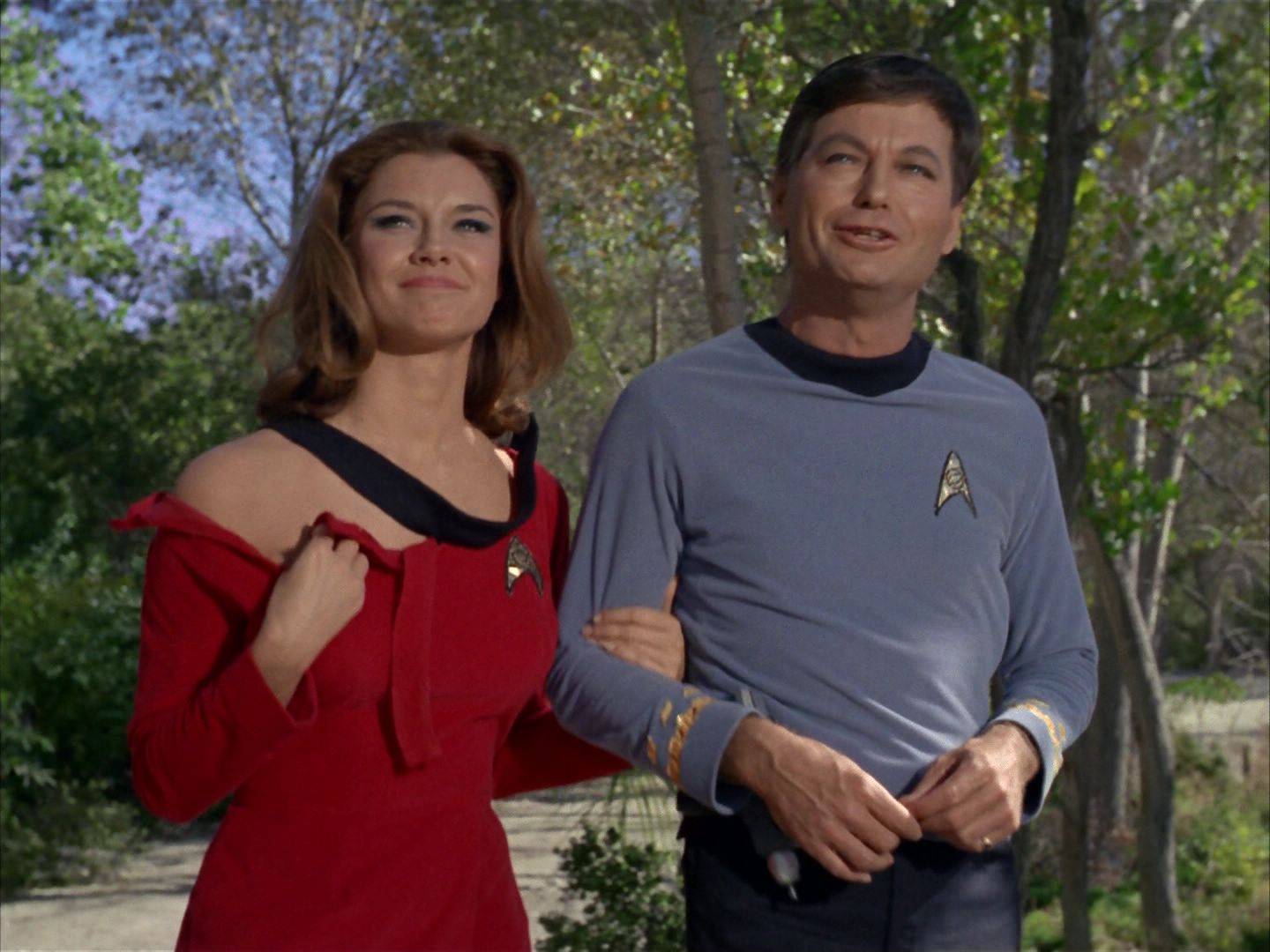 ariane179254_StarTrek_1x15_ShoreLeave_1610.jpg