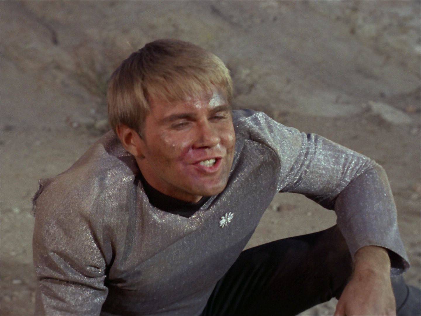 ariane179254_StarTrek_1x15_ShoreLeave_2805.jpg