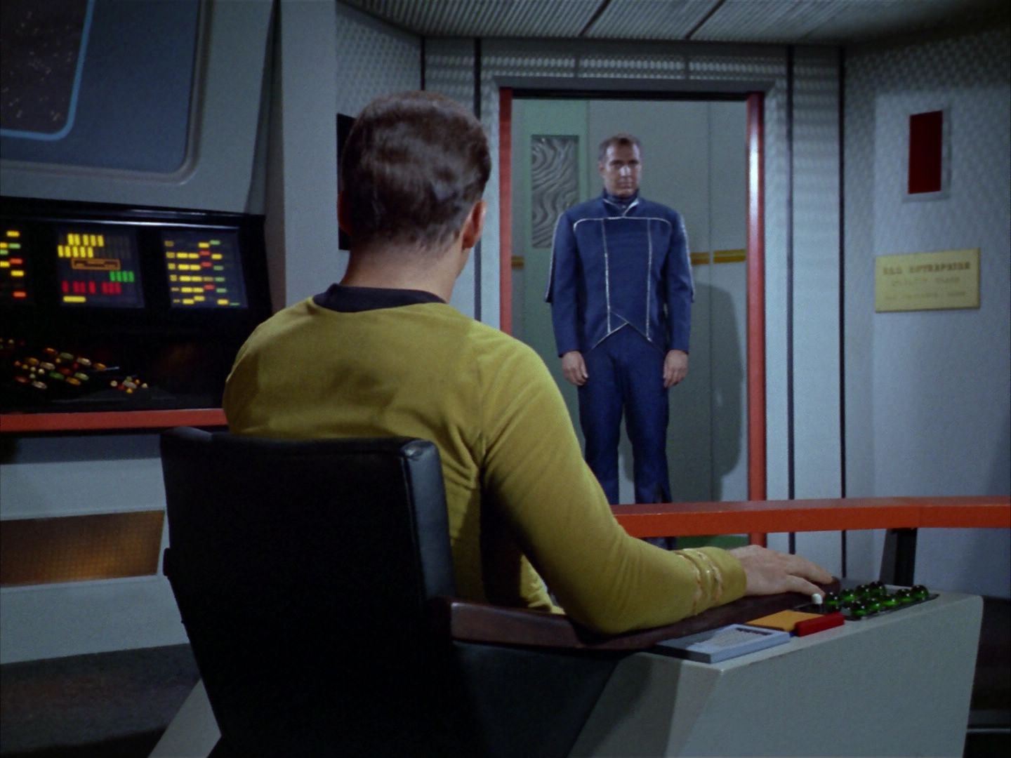 ariane179254_StarTrek_1x16_TheGalileoSeven_0031.jpg