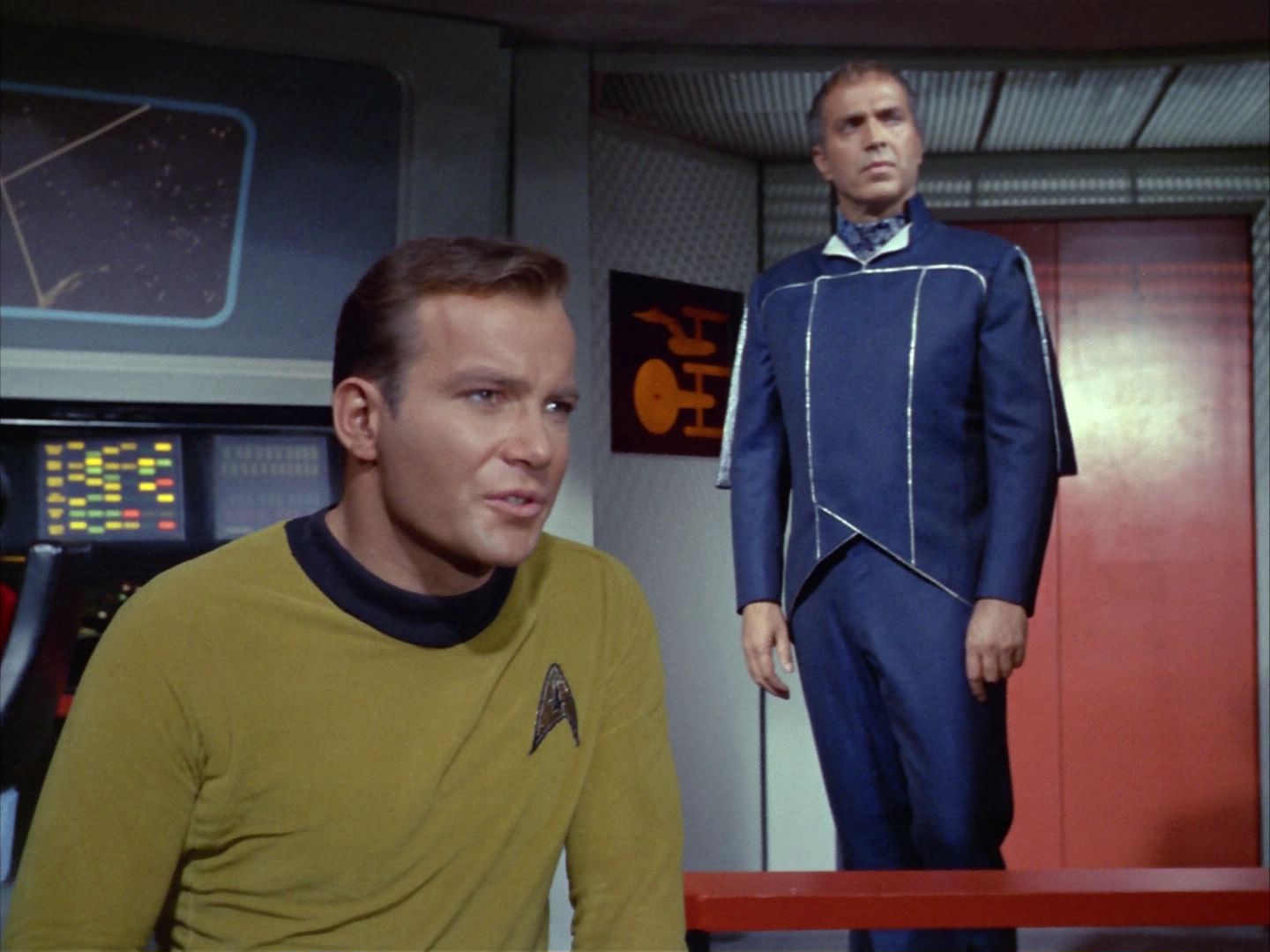 ariane179254_StarTrek_1x16_TheGalileoSeven_0097.jpg
