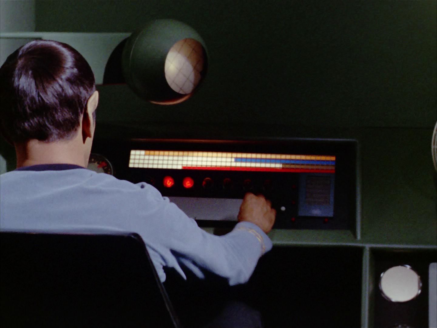 ariane179254_StarTrek_1x16_TheGalileoSeven_0110.jpg