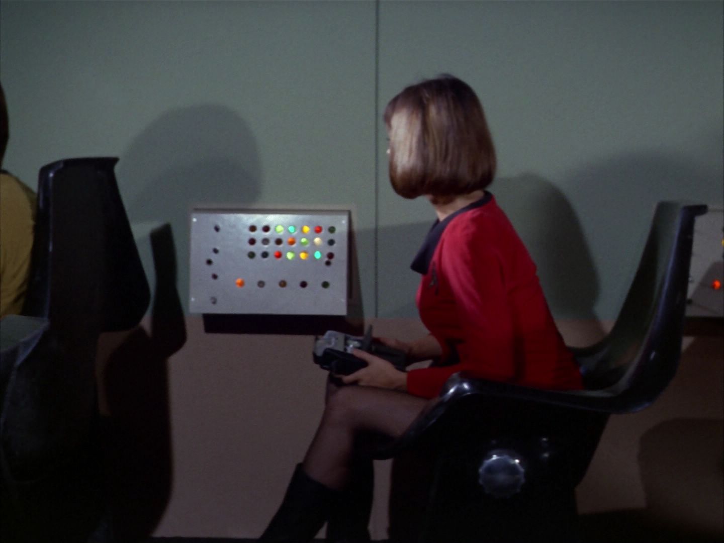 ariane179254_StarTrek_1x16_TheGalileoSeven_0148.jpg