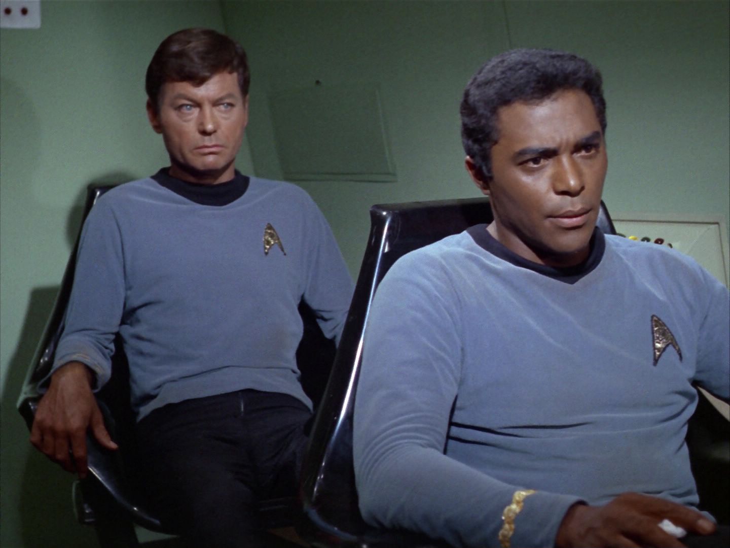 ariane179254_StarTrek_1x16_TheGalileoSeven_0168.jpg